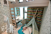 其中一個睡房設計成小童房，以叢林為主題。（楊柏賢攝）