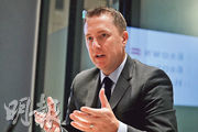 布朗兄弟哈里曼銀行亞洲高級副總裁兼ETF主管 Chris Pigott（圖）表示，ETF成本低及有更高的透明度，同時具分散風險作用。（李紹昌攝）