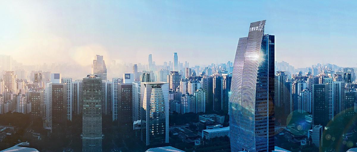 合景泰富集團（HK1813）一直秉持「以心築家‧創 建未來」的理念發展不同業務，取得佳績。