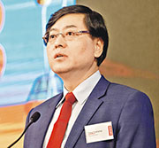 聯想集團董事長楊元慶（圖）曾回應，撤回科創板申請是基於包括市場狀况等多種因素。（資料圖片）
