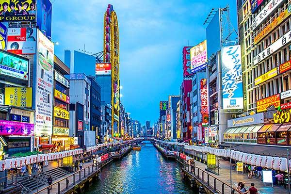 心齋橋是大阪著名旅遊熱點，投資者都愛選擇當區或鄰近地區的物業。