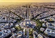 去年法國樓價創下過去25年新高，全國最富裕及最多人口的地區位於法蘭西島，當中巴黎樓價最昂貴。圖為法國巴黎凱旋門一帶市景。（資料圖片）