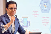 香港科技探索副主席王維基表示，相信集團可以繼續領導香港網購市場。（資料圖片）