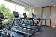 健身室提供跑步機等健身設備。
