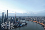 中國內地家族企業的新生代，作為第二代家族企業接班人，將更多參與企業未來發展。圖為上海浦東金融區。（資料圖片）
