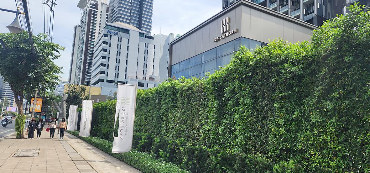 125 Sathorn座落曼谷金融中心，提供度假式頂級會所設施，盡顯優越地位。