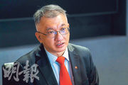 星展銀行（香港）研究部董事丘卓文認為，本港樓價今年有望企穩，以往交投較慢的豪宅物業有望升5%。（楊柏賢攝）