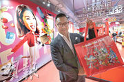 DFI零售集團零售食品（香港及澳門）常務董事陳建麟稱，會增加惠康「鮮」級市場爭取更多顧客。（李紹昌攝）