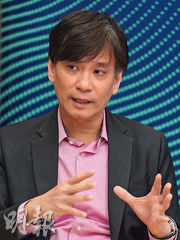 首源投資亞洲固定收益主管符昌偉認為，關稅對美國經濟影響大於通脹，預期美國經濟增長放緩下，看好亞洲投資級別美元債，中東投資級別美元債。
