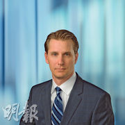 富蘭克林股票團隊基金經理Grant Bowers指出，現時美國經濟仍然穩健，而且人工智能在未來10年料會引領很多行業轉型，認為可以趁調整吸納受惠這增長趨勢的科技股。
