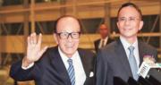 外交部否認長和獲准出售巴拿馬運河港口以外港口。左為長和創辦人李嘉誠、右為長和主席李澤鉅