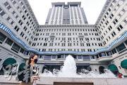 大酒店包括香港半島酒店在內的大中華地區酒店可出租客房首季平均收入2211元，按年跌近5%，平均房租為4014元，按年更跌11.9%。（資料圖片）