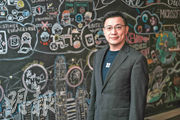 Microsoft香港商務事業部總監李健鵬表示，AI助手Copilot可以迅速及準確搜尋出不同類別案件的案例，並且提供案例來源，幫助律師在上法庭前蒐集資料。（楊柏賢攝）