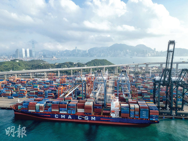 本港第二季港口貨物吞吐量下跌7.5%至4240萬公噸