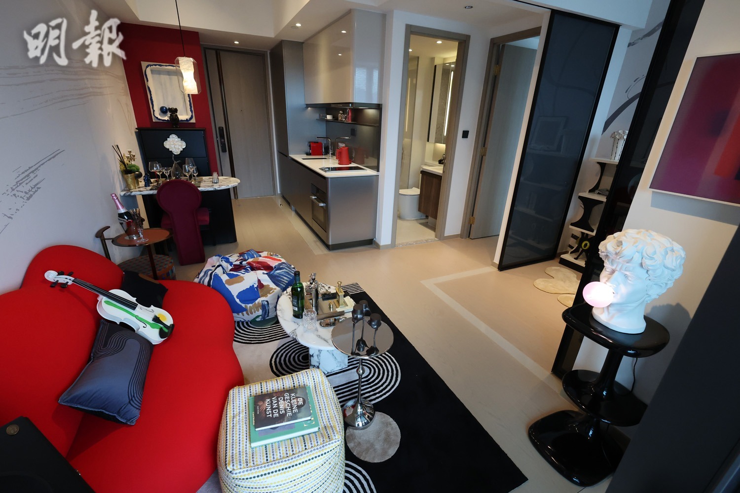 多相丨啟德海灣現樓示範單位洋溢藝術感(13:38) - 20251104 - 即時財經新聞- 明報財經網