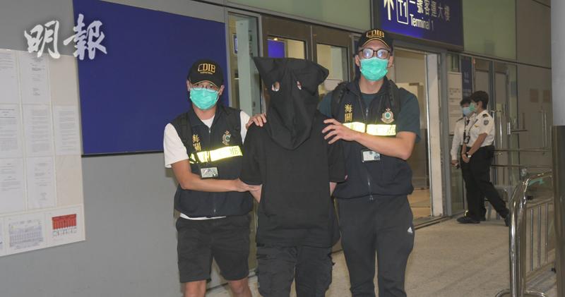 海關機場檢310萬元可卡因　拘17歲男子