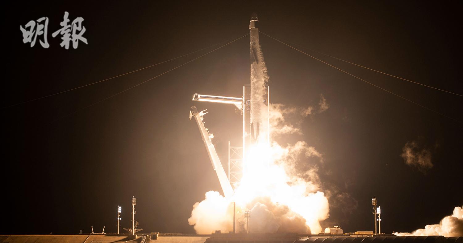 SpaceX龍飛船載4太空人升空　NASA開展民企飛船載人升空時代