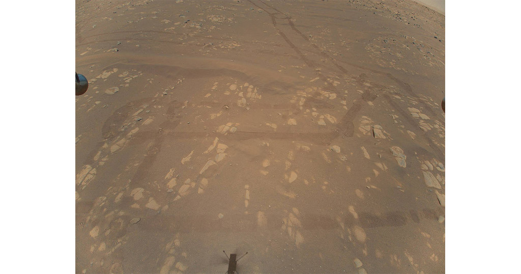 美火星直升機「獨創」號拍下首張火星表面彩色照