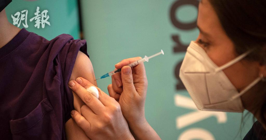 新冠疫苗｜路透社：世衛料須每一至兩年接種新冠疫苗增強劑