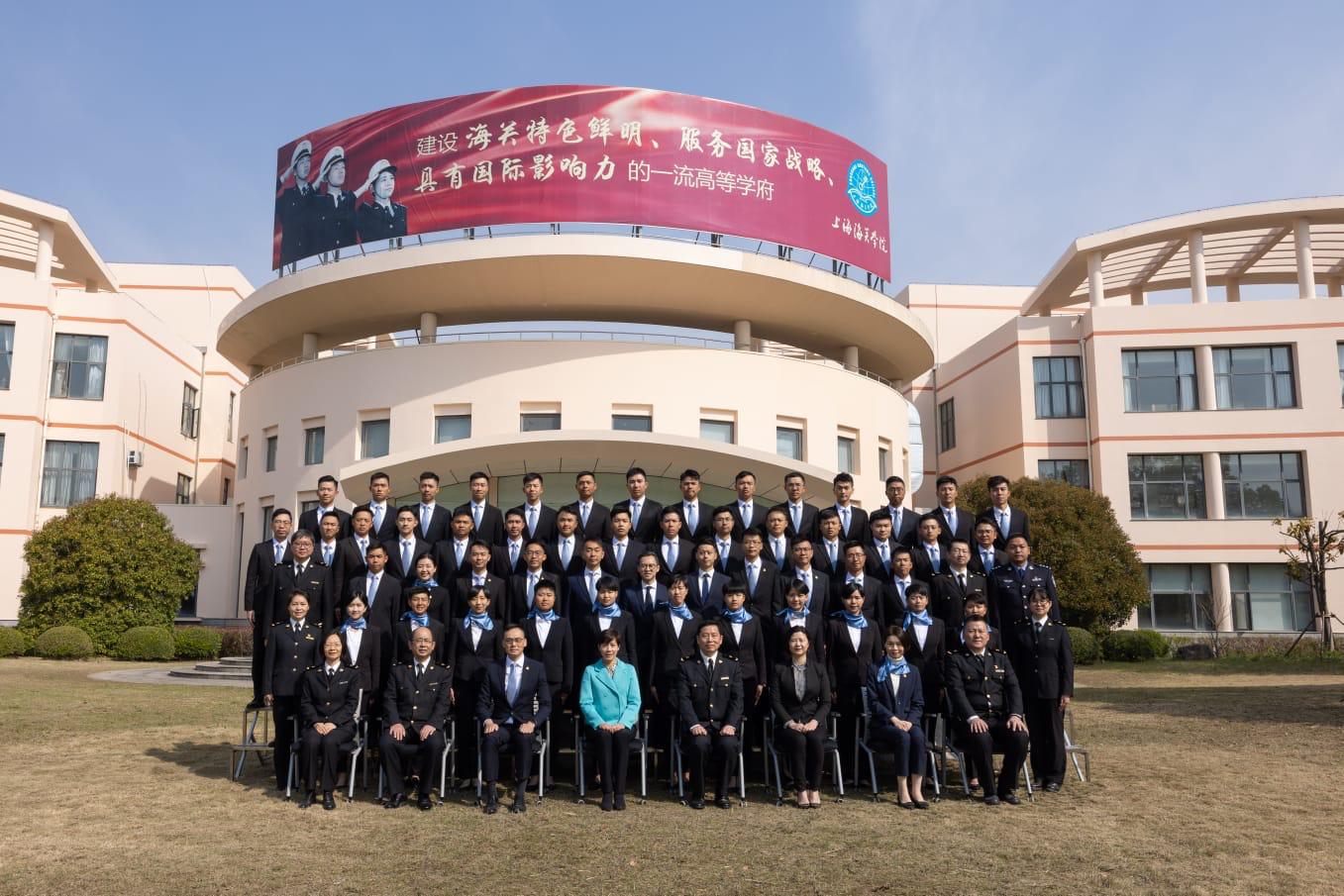 香港海關督察學員昨前往上海　出席國情及內地關務研習班