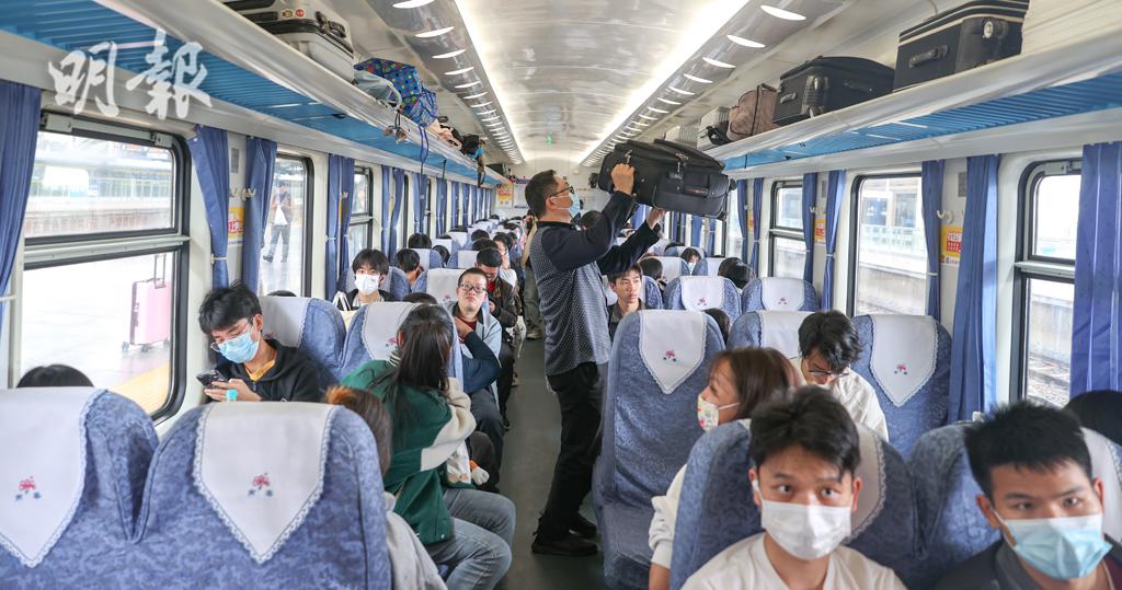 內地國鐵首季發送旅客7.53億人次　按年增66%