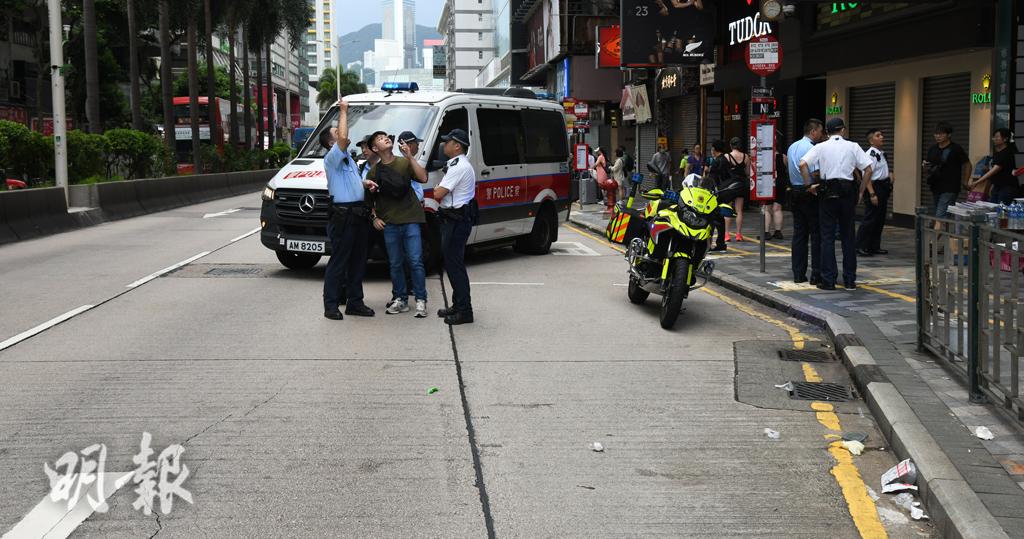 尖沙嘴男子倒卧行車線後證實身亡 疑高處墮下 12 07 20230805 港聞 即時新聞 明報新聞網