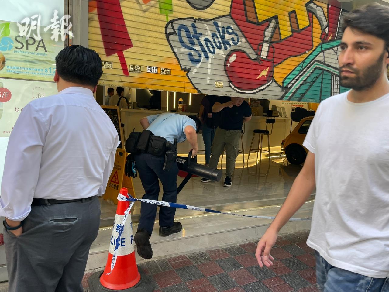 網紅「陳怡」涉JPEX案被捕警搜Coingaroo及東館(17:44) - 20230918 - 港聞- 即時新聞- 明報新聞網