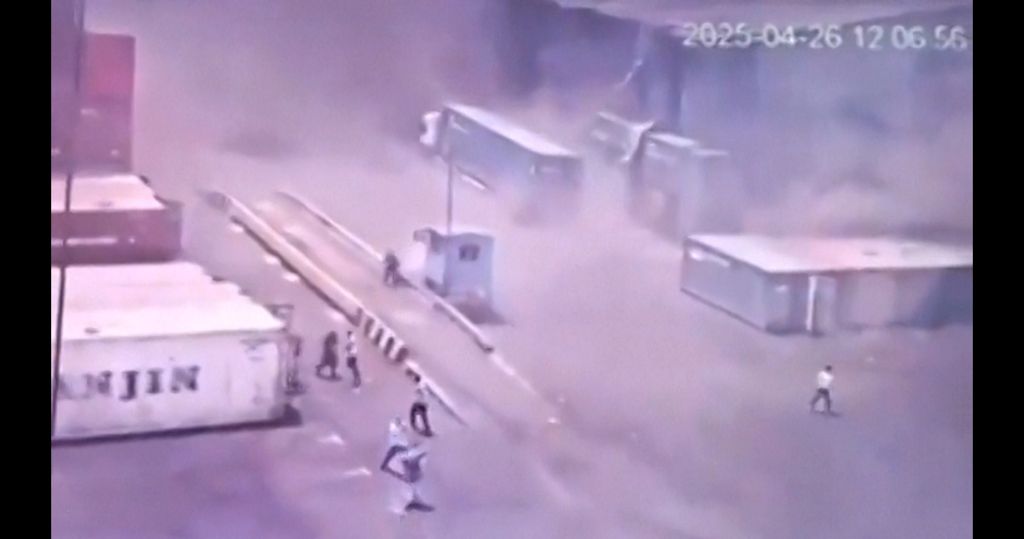 短片：CCTV目擊伊朗港口大爆炸一刻