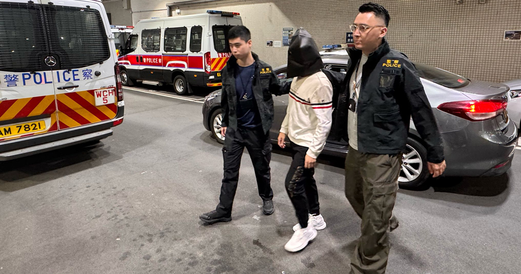 灣仔單位遭爆竊失約20萬元財物　警翌日拘捕涉案賊人　起回部分失物