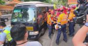 懲教署囚車龍翔道與石油氣缸車相撞　10人受傷