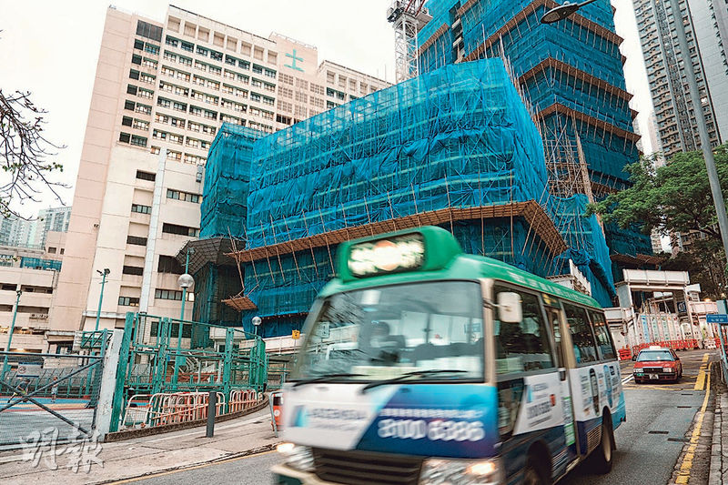 聯合醫院新大樓料明年中分階段投入服務　盧寵茂：因施工限制及承建商表現不如理想等而延誤