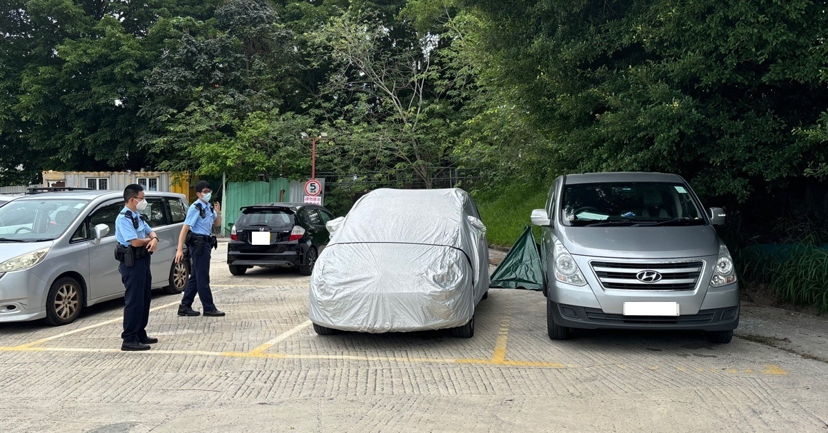 中年漢車內燒炭不治