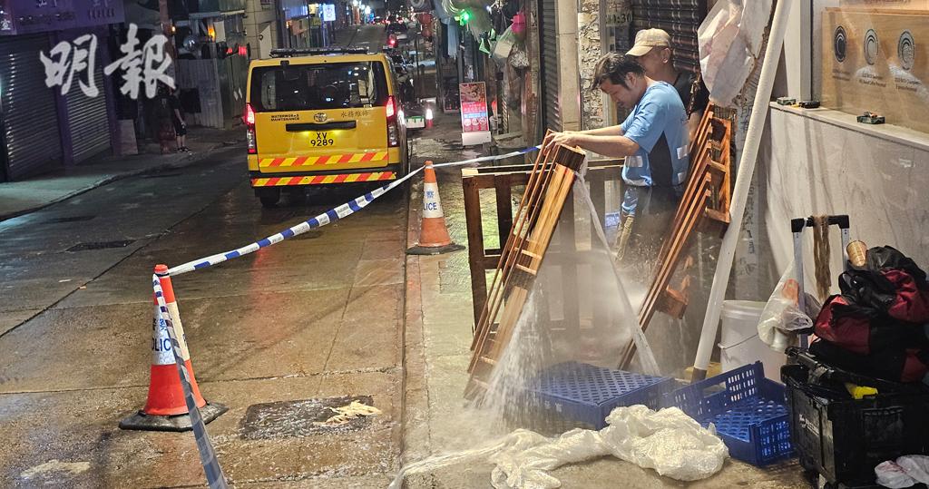威靈頓街大廈外牆爆水管射水柱　兩工友「人肉」擋水至關水掣