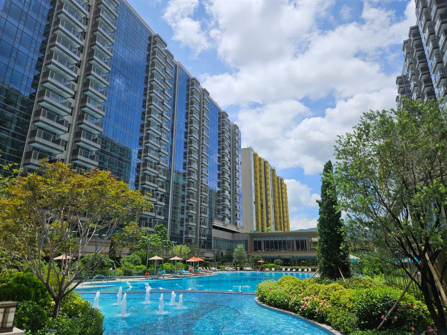 柏瓏單日沽3伙 7月累售111伙