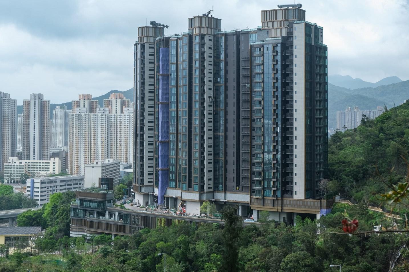 新盤銷售單日破百宗 瓏珀山3房逾2300萬售