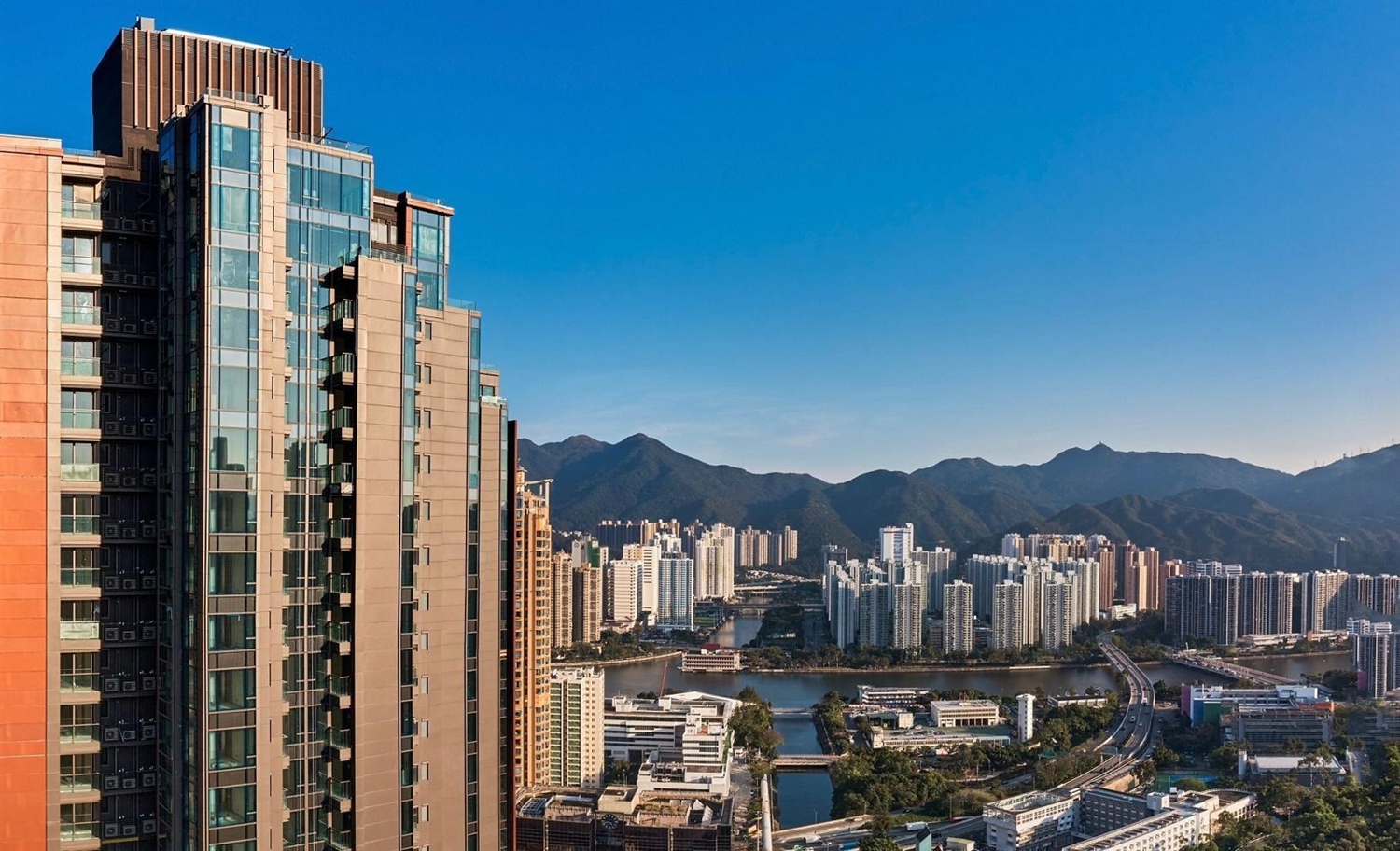 內地優才2.6萬租星凱．堤岸兩房 呎租45元