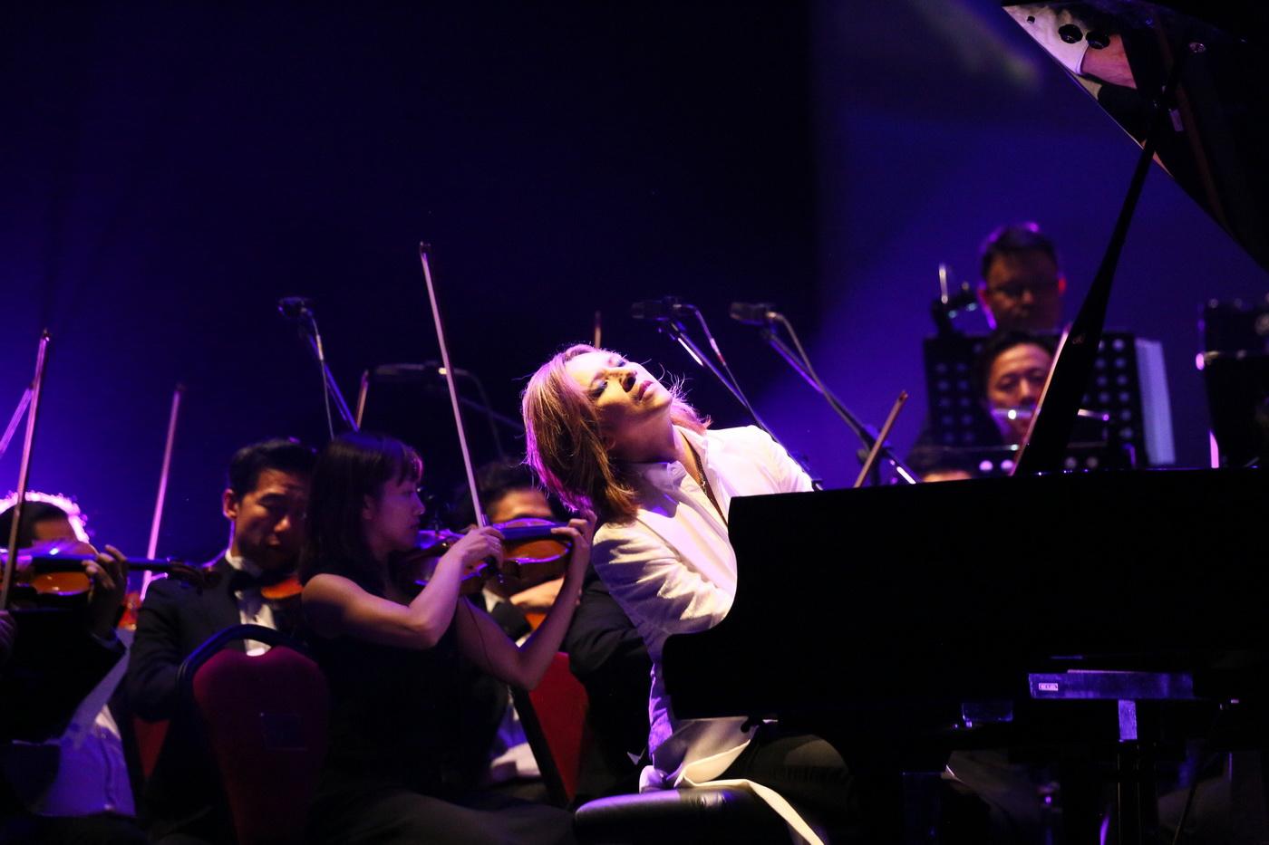 行程緊密 Yoshiki返抵日本即趕 紅白 綵排 Showbiz 明報ol網