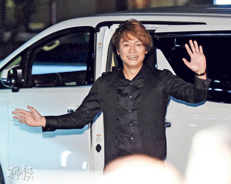 香取慎吾節目收檔400粉絲聲援 Showbiz 明報ol網