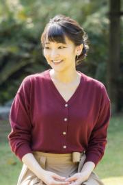 2021年10月23日，真子公主30歲生日。日本宮內廳發放真子公主的近照，照片於10月6日攝於東京宮邸的花園，真子笑容燦爛。（日本宮內廳／法新社）