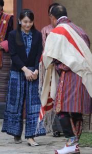 2017年6月，日本真子公主到訪不丹。（法新社）