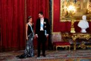 2017年11月6日，西班牙國王費利佩六世（Felipe VI，右）與王后萊蒂西亞（左）（法新社）