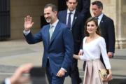 2017年7月，西班牙國王費利佩六世（左）與王后萊蒂西亞（右）到訪英國。（法新社）