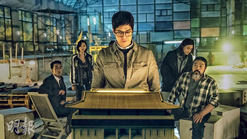 《紙房子：韓國篇》上架3日，火速登上Netflix非英語劇收視榜冠軍。