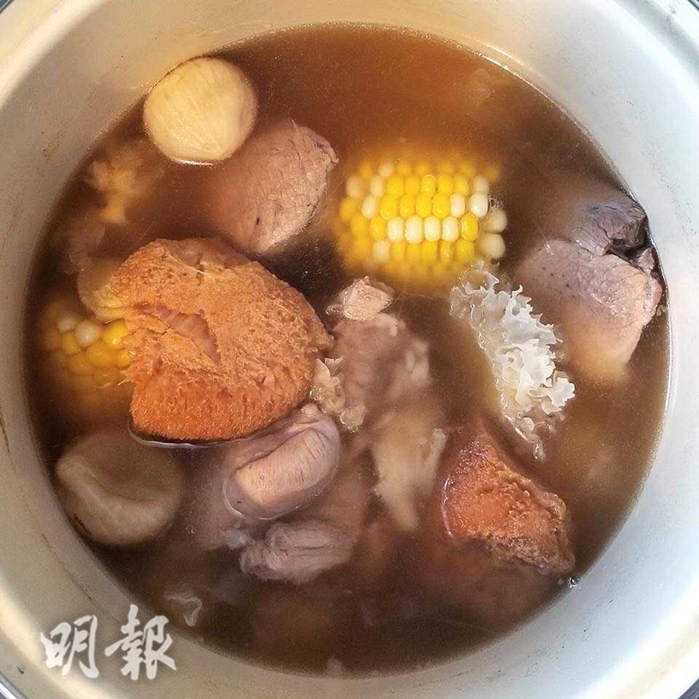 猴頭菇牛蒡豬腱湯（圖片由Bonnie Li提供）