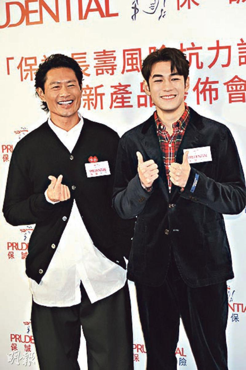黃德斌（左）與魏浚笙昨日在活動上互讚靚仔有型。（攝影/記者：柯美）