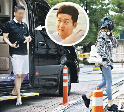 朴敏英（右）被韓媒Dispatch拍得帶男友姜宗賢（左）返家。