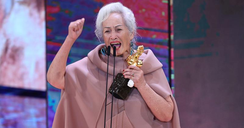 74歲林詹珍妹憑《哈勇家》奪得最佳女配角獎。（中國時報圖片）