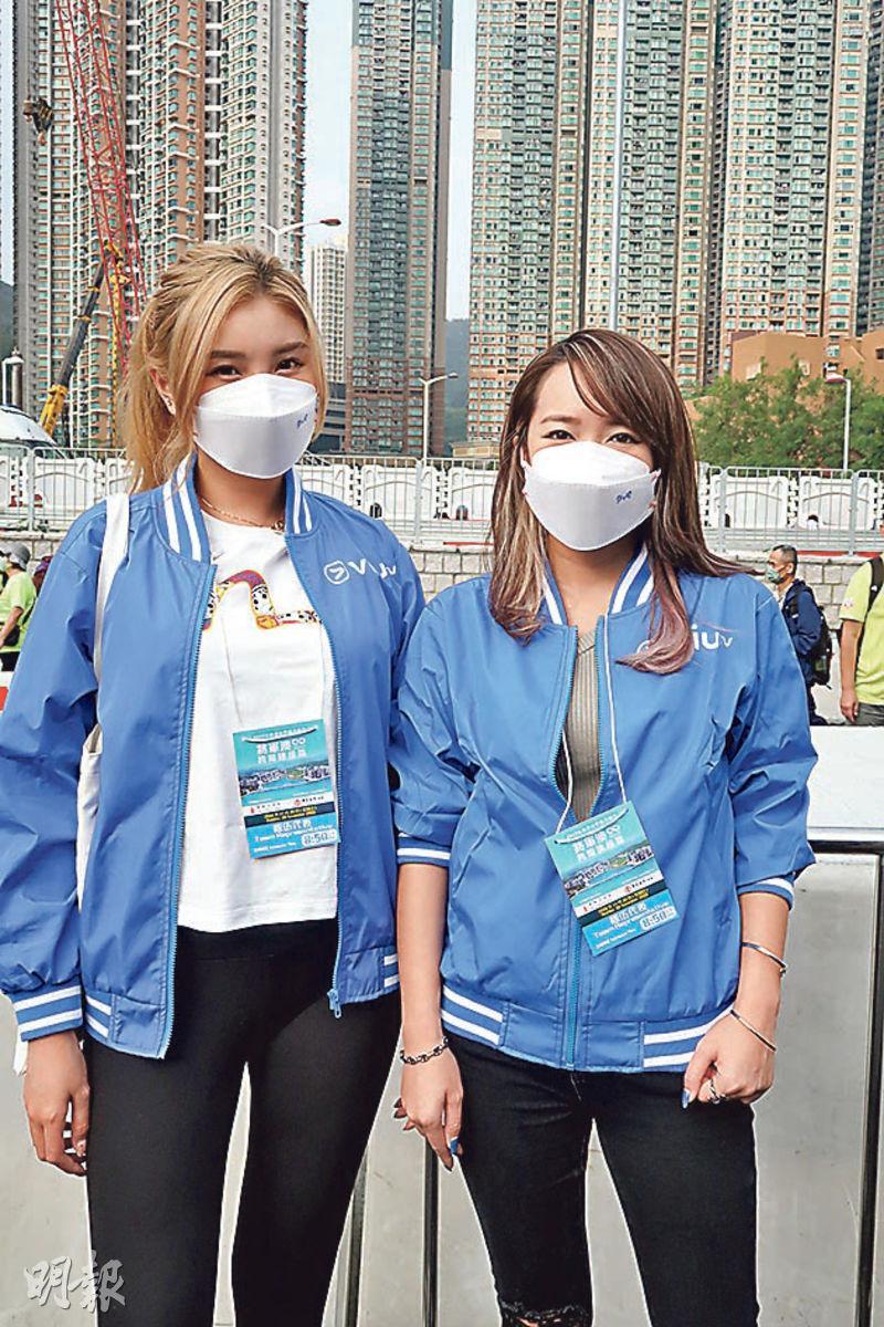 沈殷怡（左）與陳俞希（右）代表ViuTV參與慈善活動。（攝影/記者：鍾一虹）