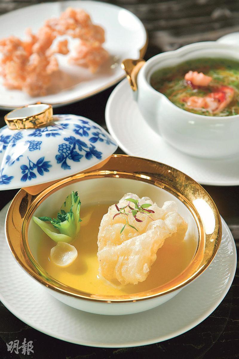 粵菜餐廳南坊Nam Fong菜式甚有創意，例如15年花雕濃湯脆花膠（$328）、西班牙紅蝦淮揚文思豆腐（$488）。（黃志東攝）
