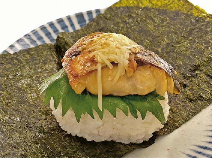 推介日本鯖魚配有明產燒紫菜，厚身鯖魚味道香濃，佐以日本大葉，帶點新鮮口感，吃完一整個也不會太膩。（Ann攝）